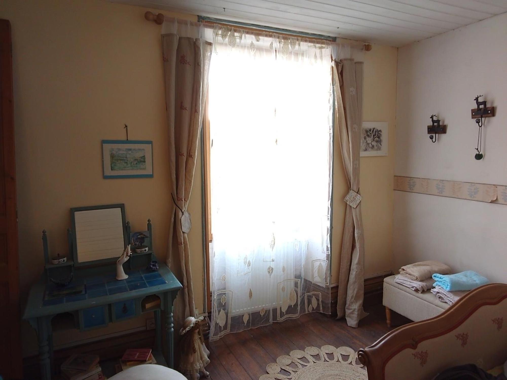 La Grille Fleurie, Chambres D'Hote Chez L'Habitant Arthonnay Zewnętrze zdjęcie